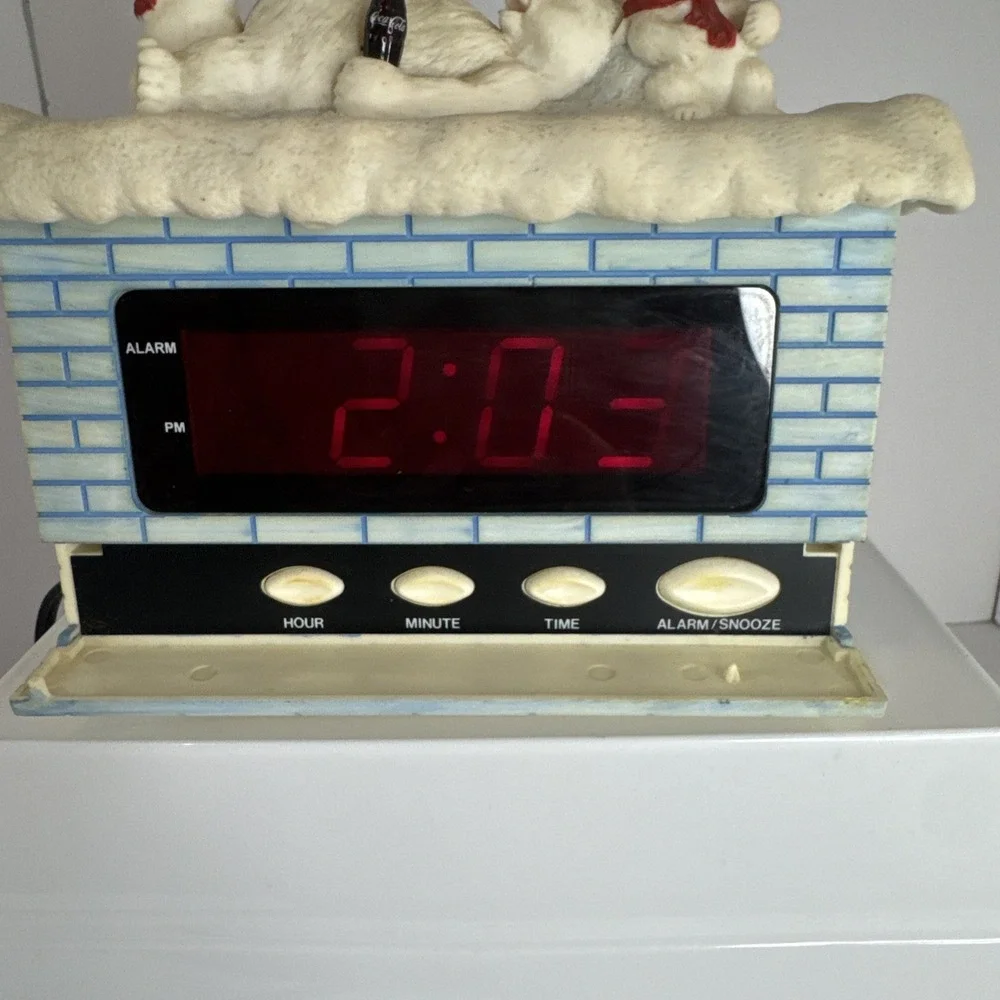 Vintage 1999 Coca Cola‎ Polar Bears Alarm Clock Read